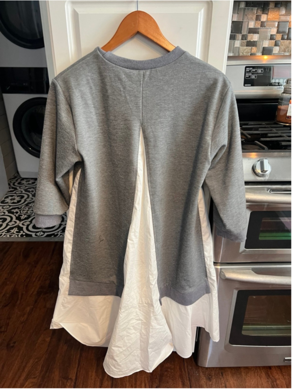 NWT Bloomingdale’s Women Gray Sweatshirt Dress Long Sleeve Crew Neck - Picture 5 of 10